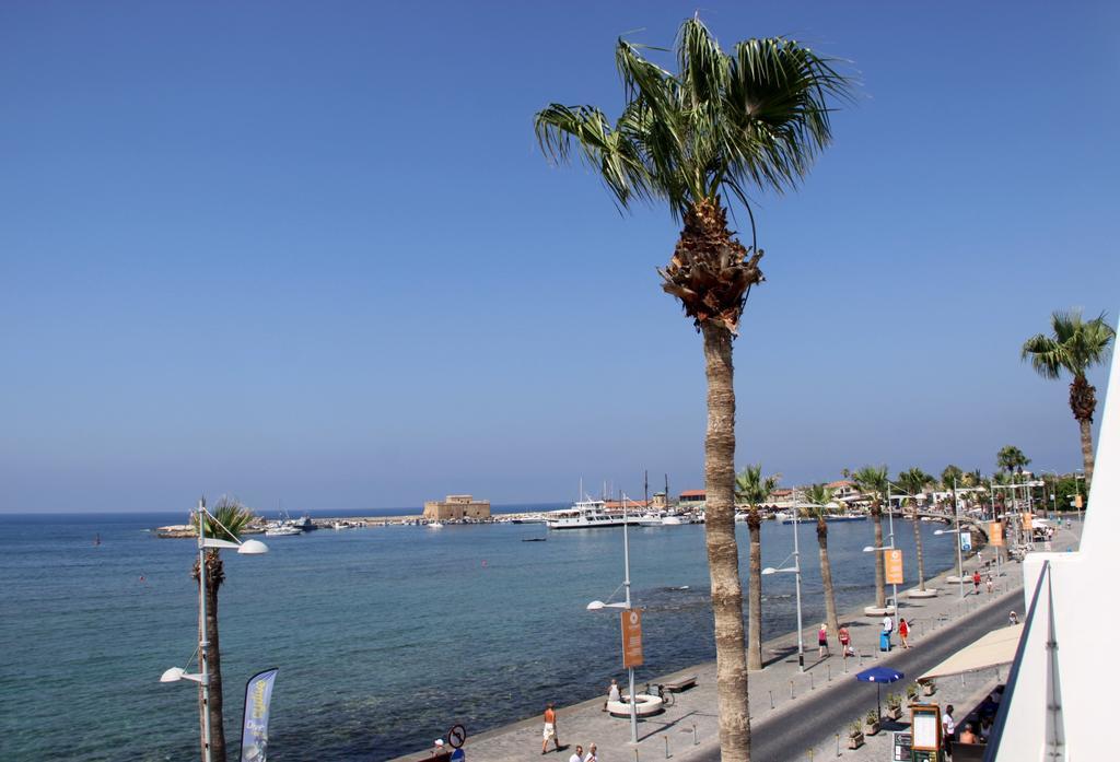 Paphinia Seaview Apartments Paphos Eksteriør bilde